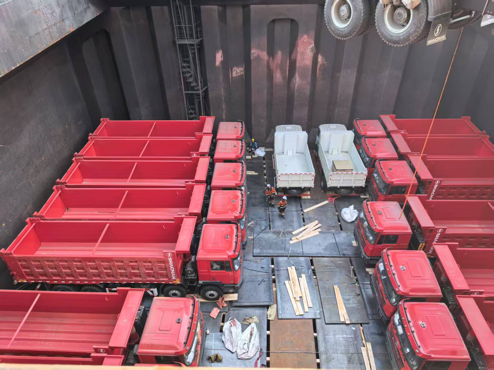 重型車輛散雜船訂艙